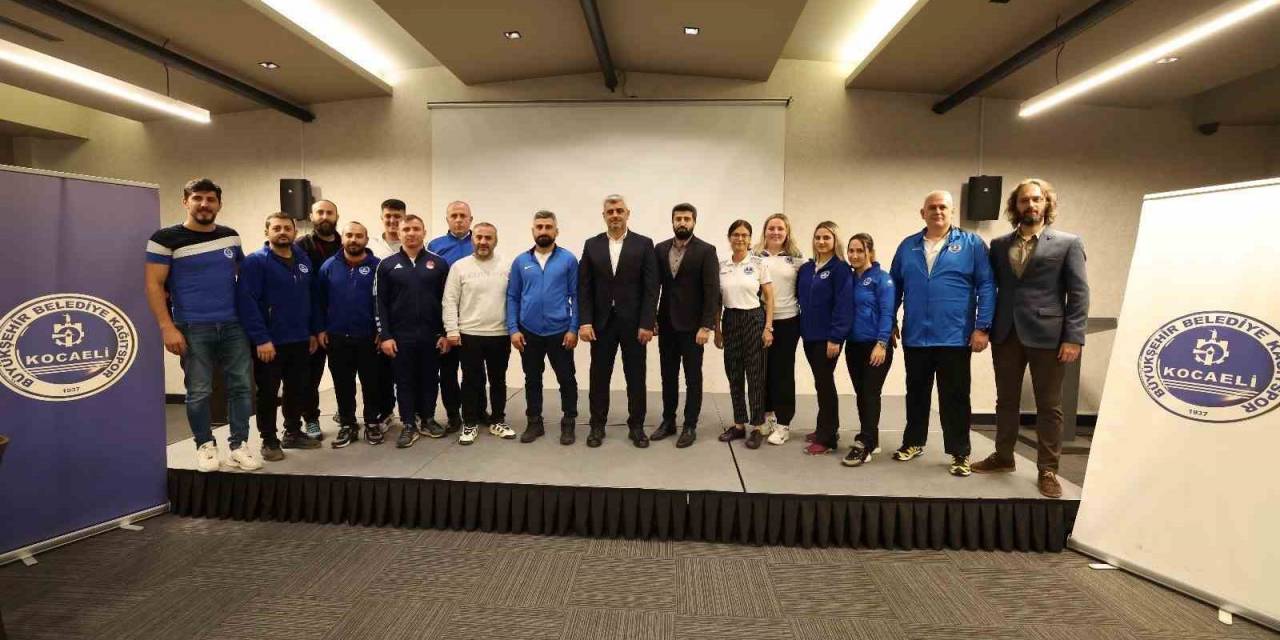 Kağıtspor’un Dev Kadrosu Bir Araya Geldi