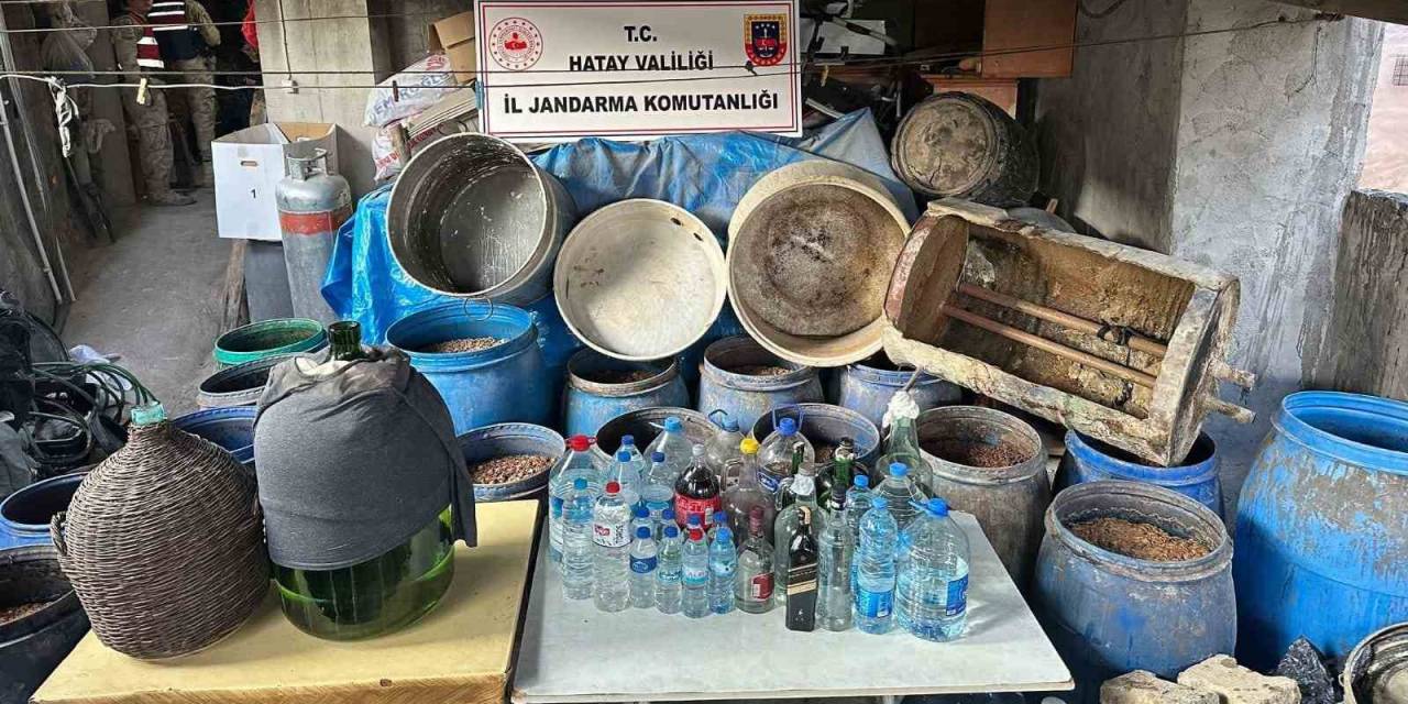Hatay’da 275 Litre Kaçak Rakı Ele Geçirildi