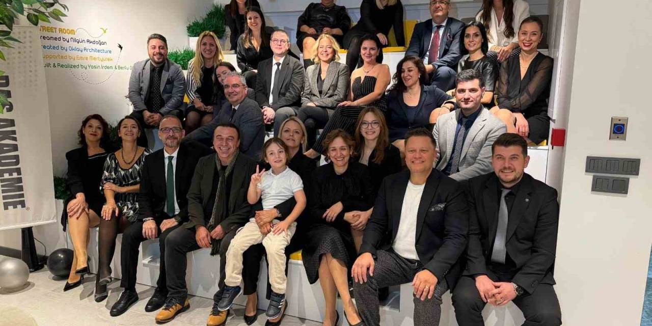 Das Akademie İstanbul Şubesi Yeni Adresinde