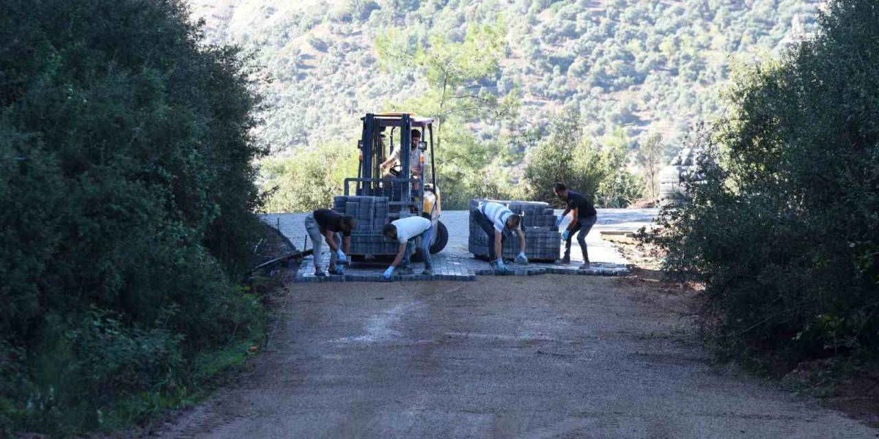 İncirliova’da Arzular Mahallesi Yeni Yoluna Kavuşuyor