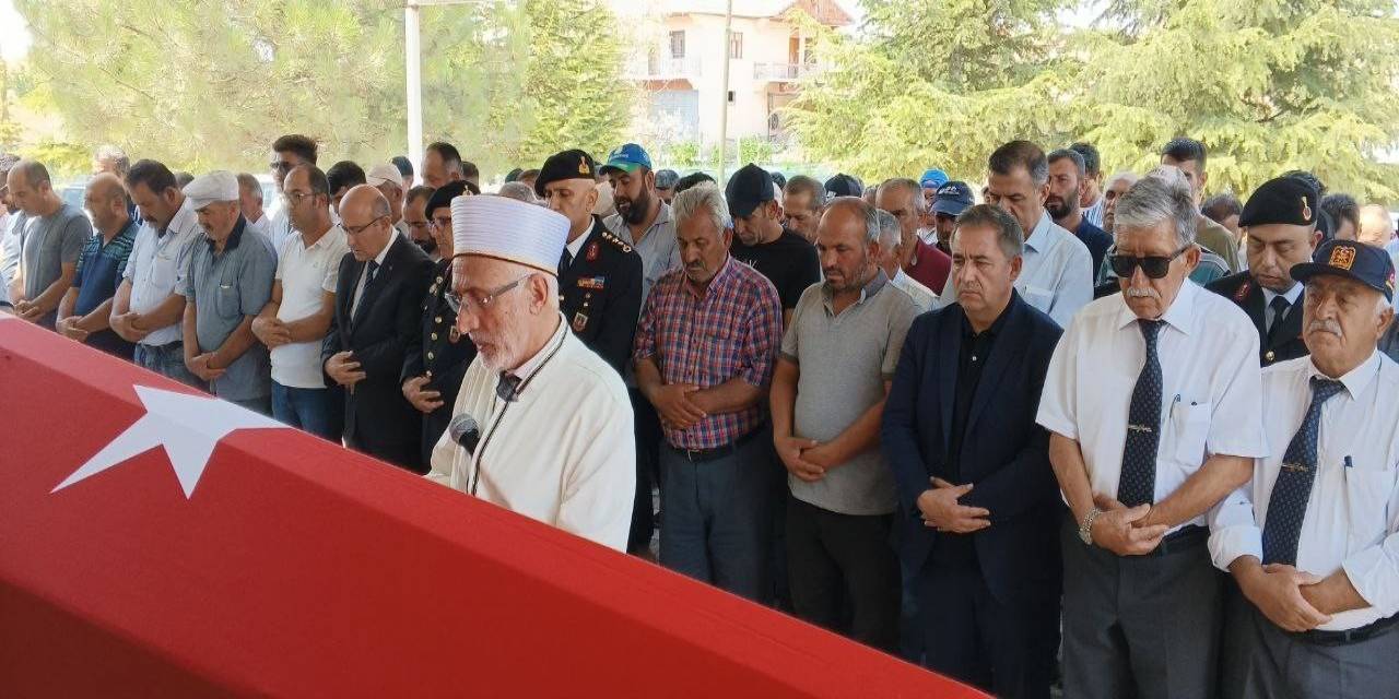 Gazi Babasını Öldüren Sanığın Akıl Hastası Olduğu Anlaşıldı