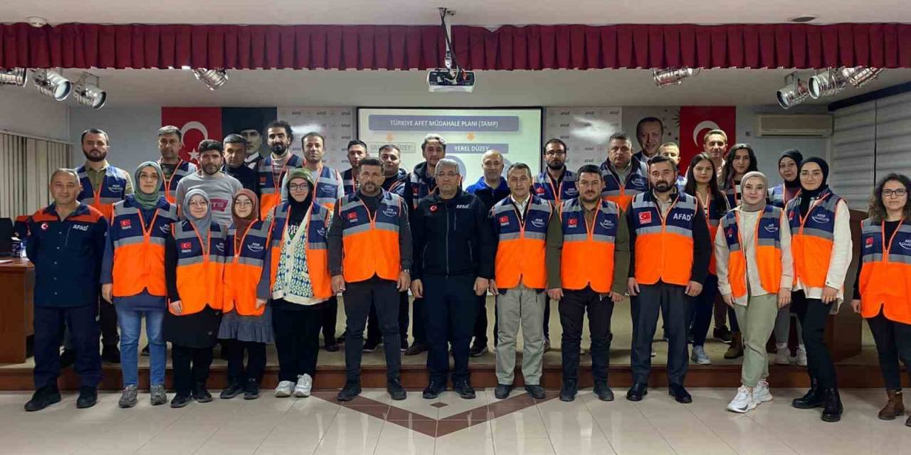 Afad Gönüllülerine Eğitim Verildi