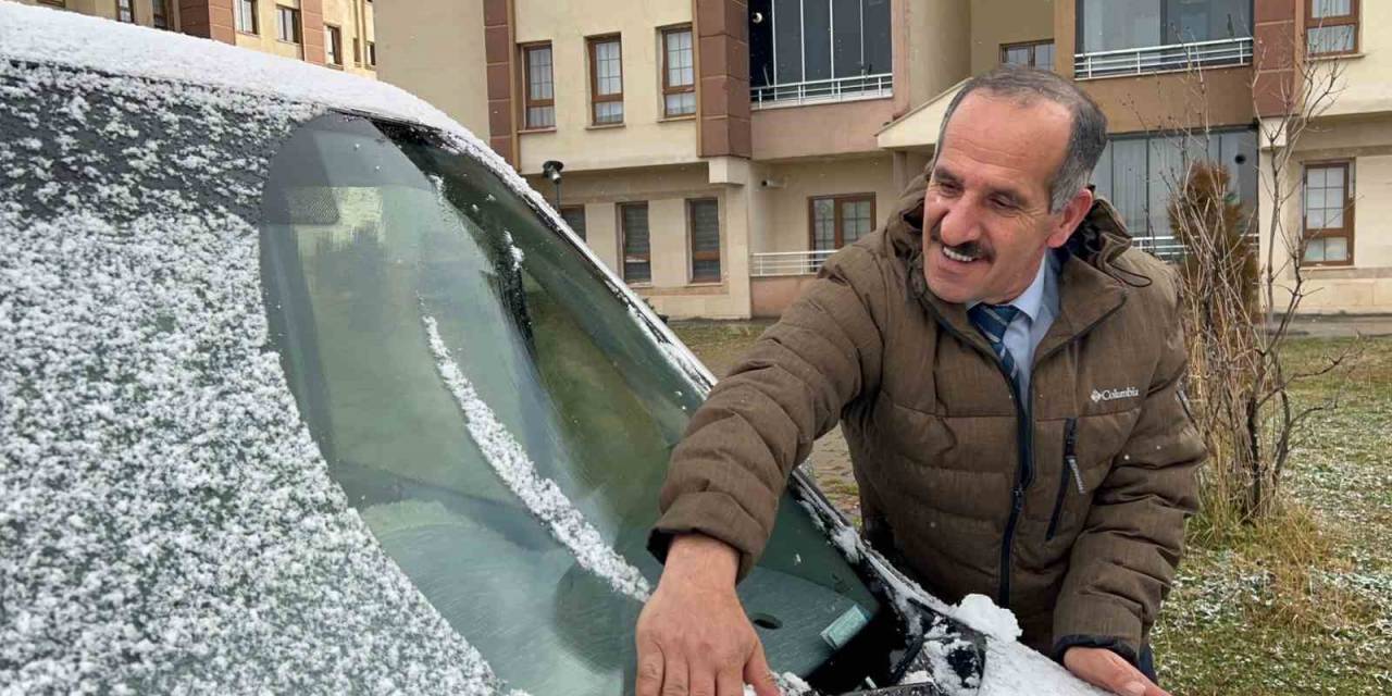 Sarıkamış’ta Kar Yağışı Etkili Oldu