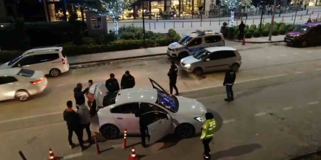 Bursa’da 2 Bin 669 Araç Kontrol Edildi, 27 Sürücüye Toplam 143 Bin Lira Ceza