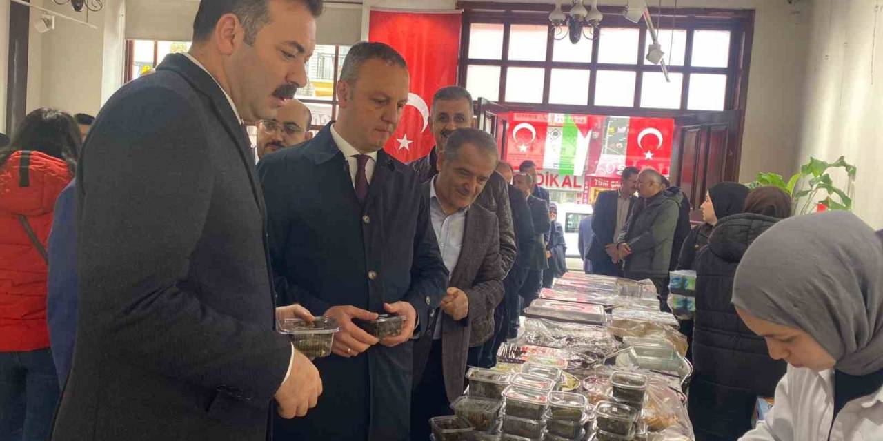 Zonguldak’ta "Hayır Çarşısı" Açıldı