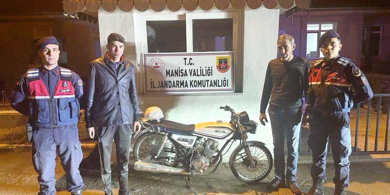 Manisa’da Çalıntı Motosiklet Terk Edilmiş Halde Bulundu