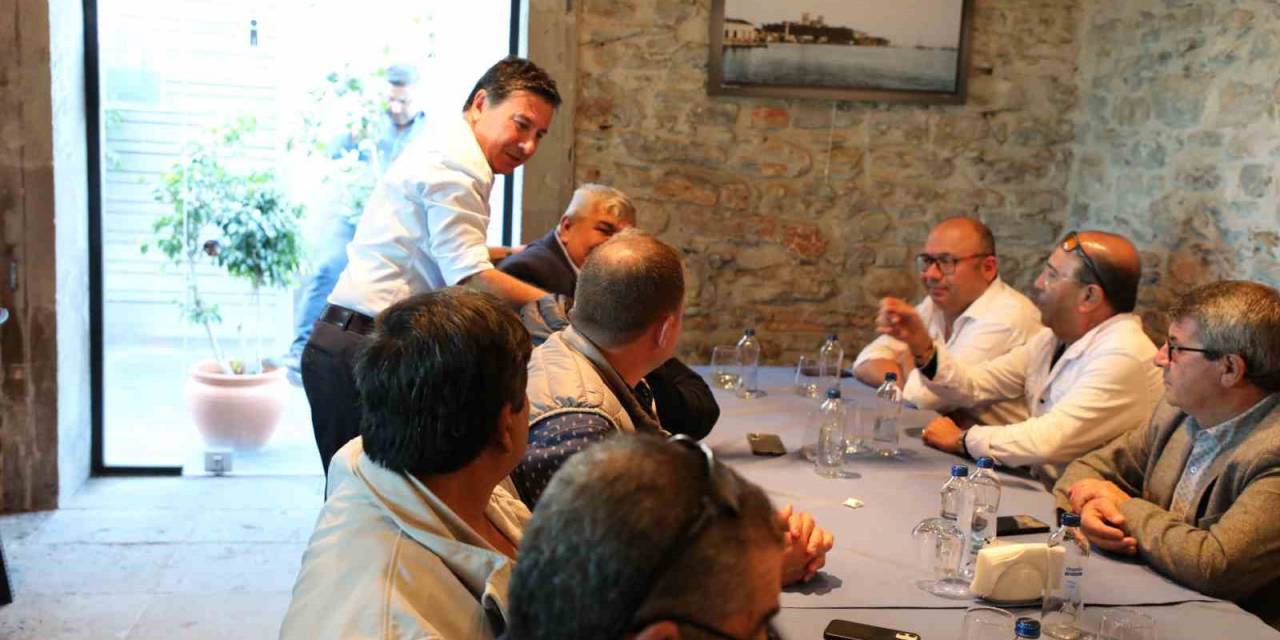 Başkan Aras, Muhtarlarla Bir Araya Geldi