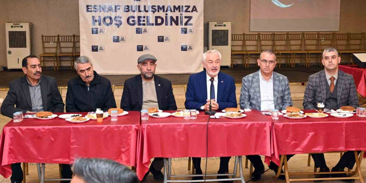 Başkan Başdeğirmen, Sanayi Sitesi Esnafıyla Bir Araya Geldi