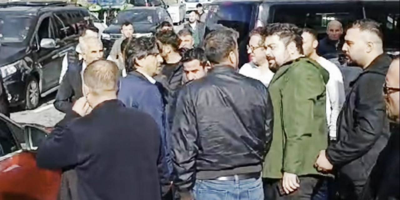 Otopark Ücretinden Kaçan Turizm Araçları Mahallelinin Korkulu Rüyası Haline Geldi