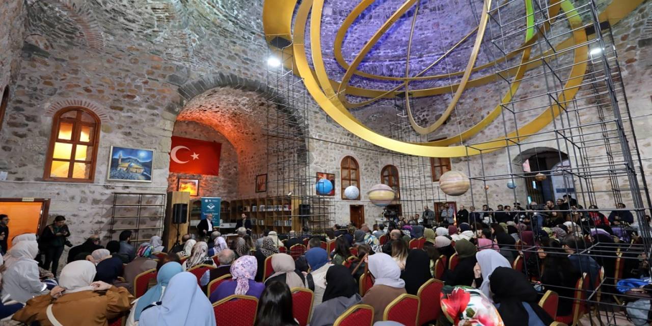 İlk Türk Medresesinde “İnsanın Huzur Arayışı” Konferansı Yapıldı