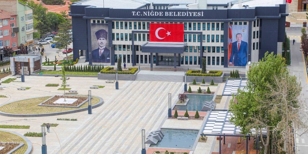 Niğde’de Üniversite Ve Belediye’den Boykota Destek