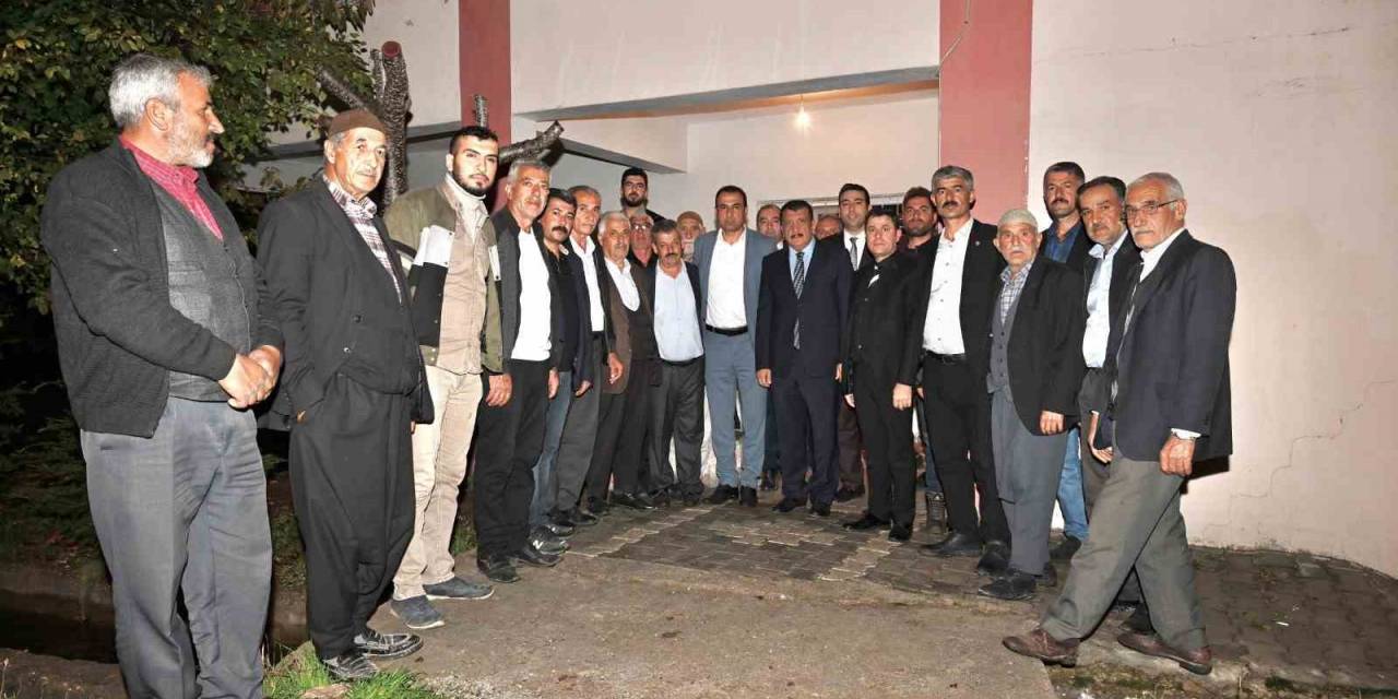 Muhtarlardan Başkan Gürkan’a Teşekkür