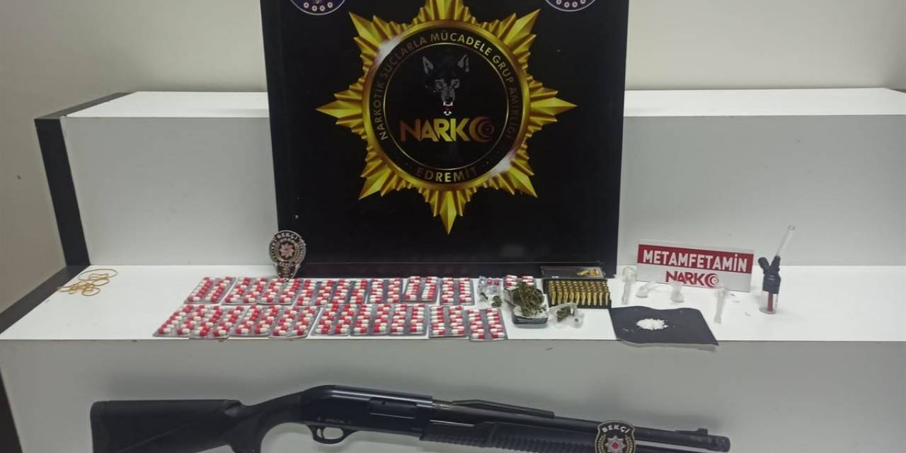 Polis Operasyonunda 247 Adet Uyuşturucu Hap Ele Geçirildi