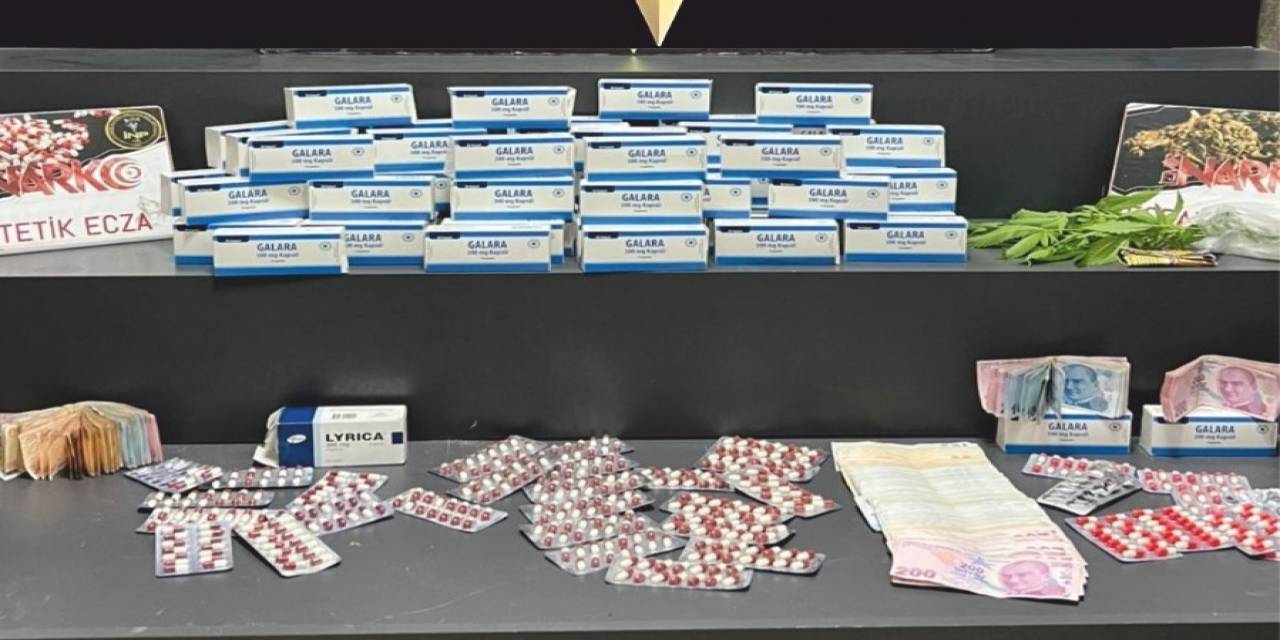 İzmir’de Binlerce Sentetik Hap Ele Geçirildi