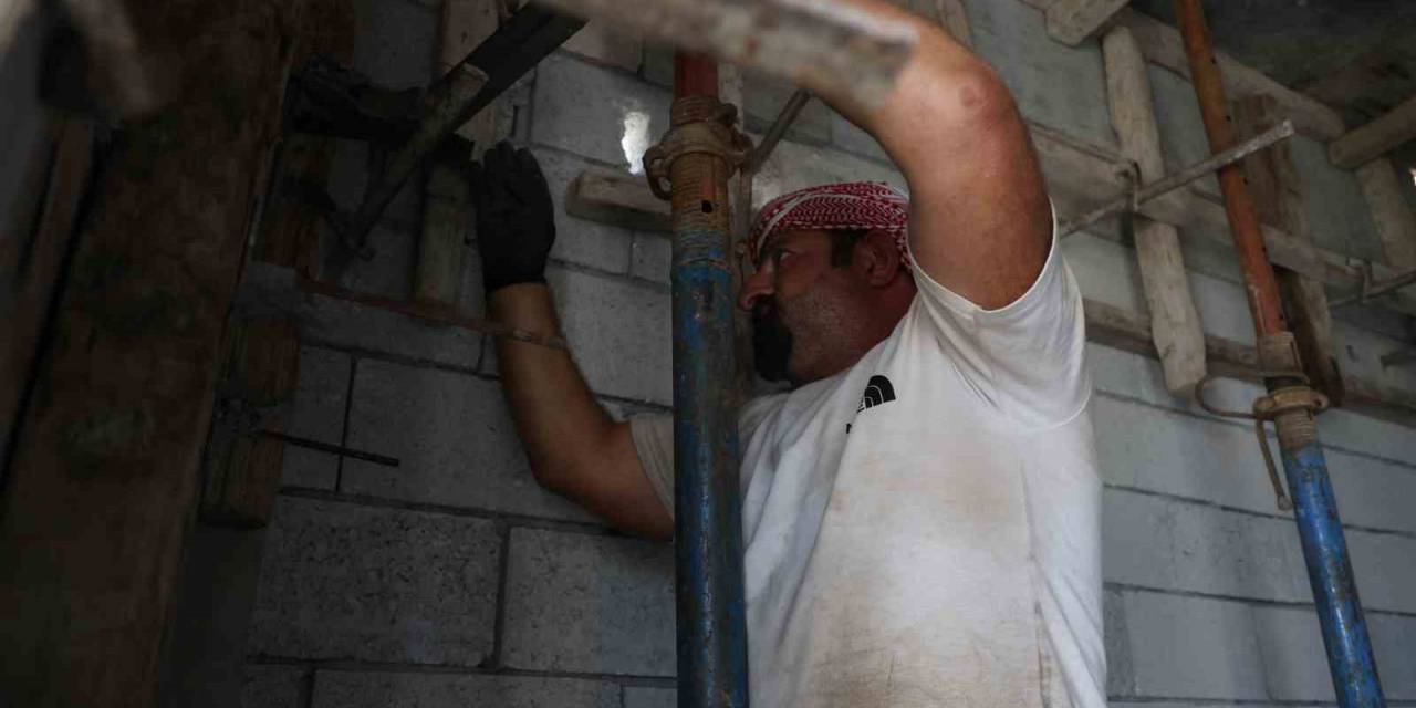 Yevmiyelerin Bin 500 Lirayı Bulduğu Enkaz Kentte İş Var, İşçi Yok