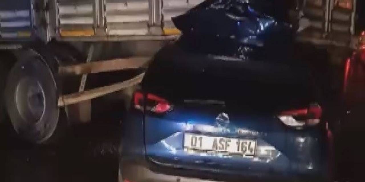 Gaziantep’te Otomobil Tıra Arkadan Çarptı: 1 Ölü, 3 Yaralı