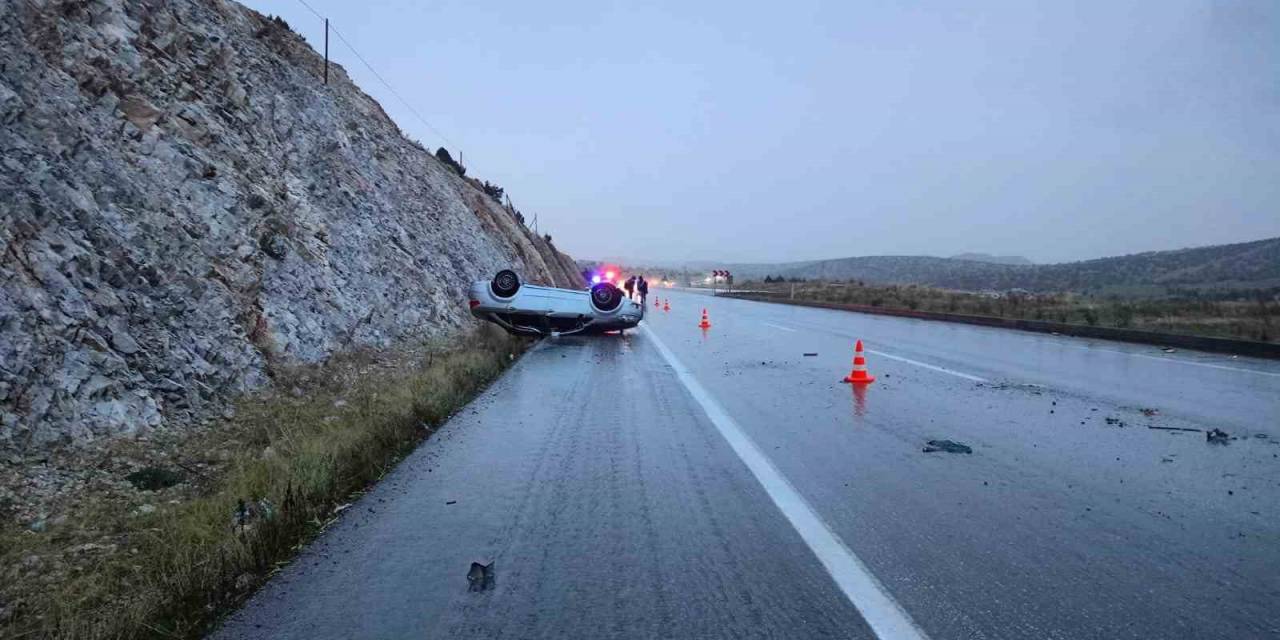 Takla Atan Araçta 1’ İ Bebek 3 Kişi Yaralandı