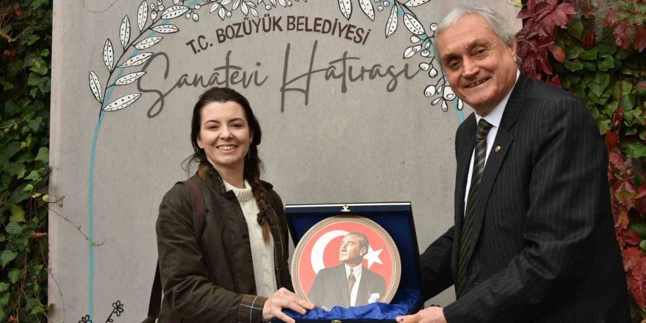 Başkan Bakkalcıoğlu, Yazar Şermin Yaşar İle Bir Araya Geldi