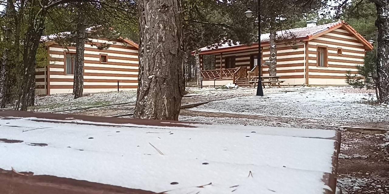 Manisa’ya Mevsimin İlk Karı Düştü