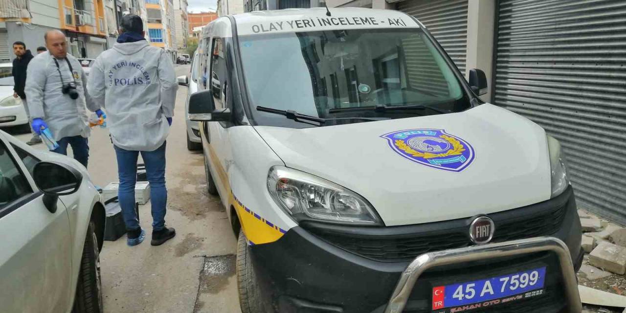 Manisa’da Sır Ölüm: Anne Ve Kızı Asansörde Ölü Bulundu