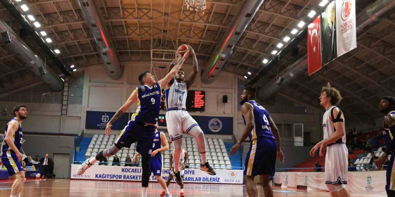 Türkiye Basketbol Ligi: Kocaeli Büyükşehir Belediye Kağıtspor: 95 - Kapaklıspor: 88