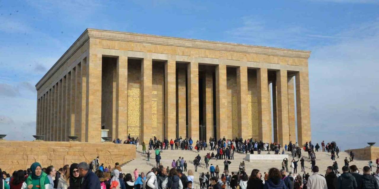 Bozüyük Belediyesi Çocuk Korosu, Ata’nın Huzurunda