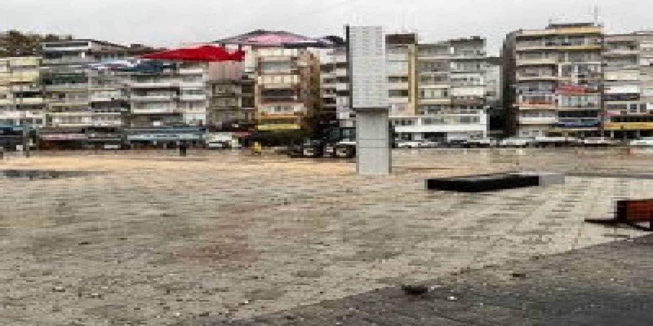 Büyükşehir’den Fırtına Mesaisi