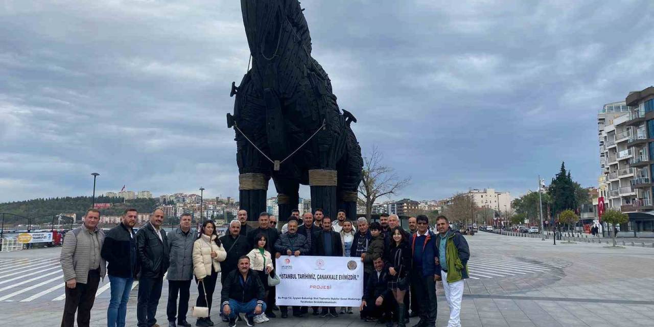 Hakkârili Gençlerden Çanakkale Ve İstanbul Gezisi
