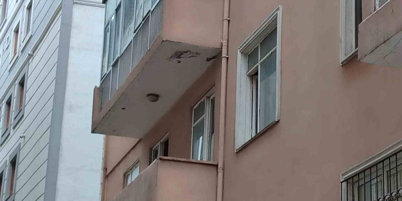 Boş Dairesini İlaçlamak İsteyen Ev Sahibi 4 Kişinin Zehirlenmesine Neden Oldu