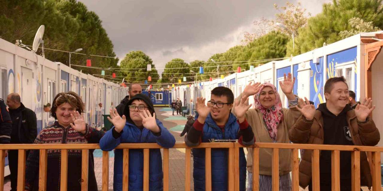 Kahramanmaraş’ta “+1 Sokak” Down Sendromlu Çocuklara Yuva Oldu