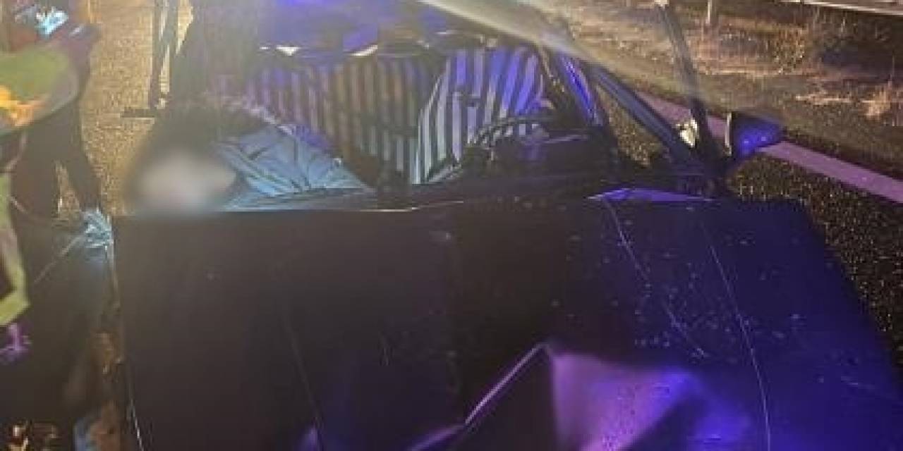Ankara’da Otomobil Tıra Arkadan Çarptı: 1 Ölü, 2 Yaralı