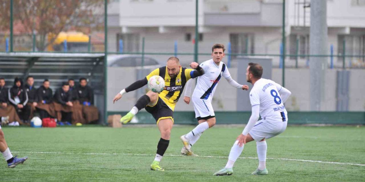 Kayseri Süper Amatör Küme: Kayseri Esen Metal Sk: 0- Kayserigücü Fk: 0