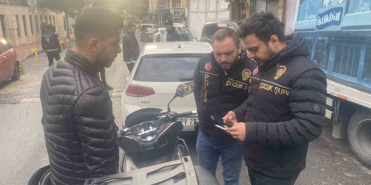 İstanbul Emniyeti, Ara Tatilin Bitmesiyle Okul Çevrelerinde Denetim Gerçekleştirdi