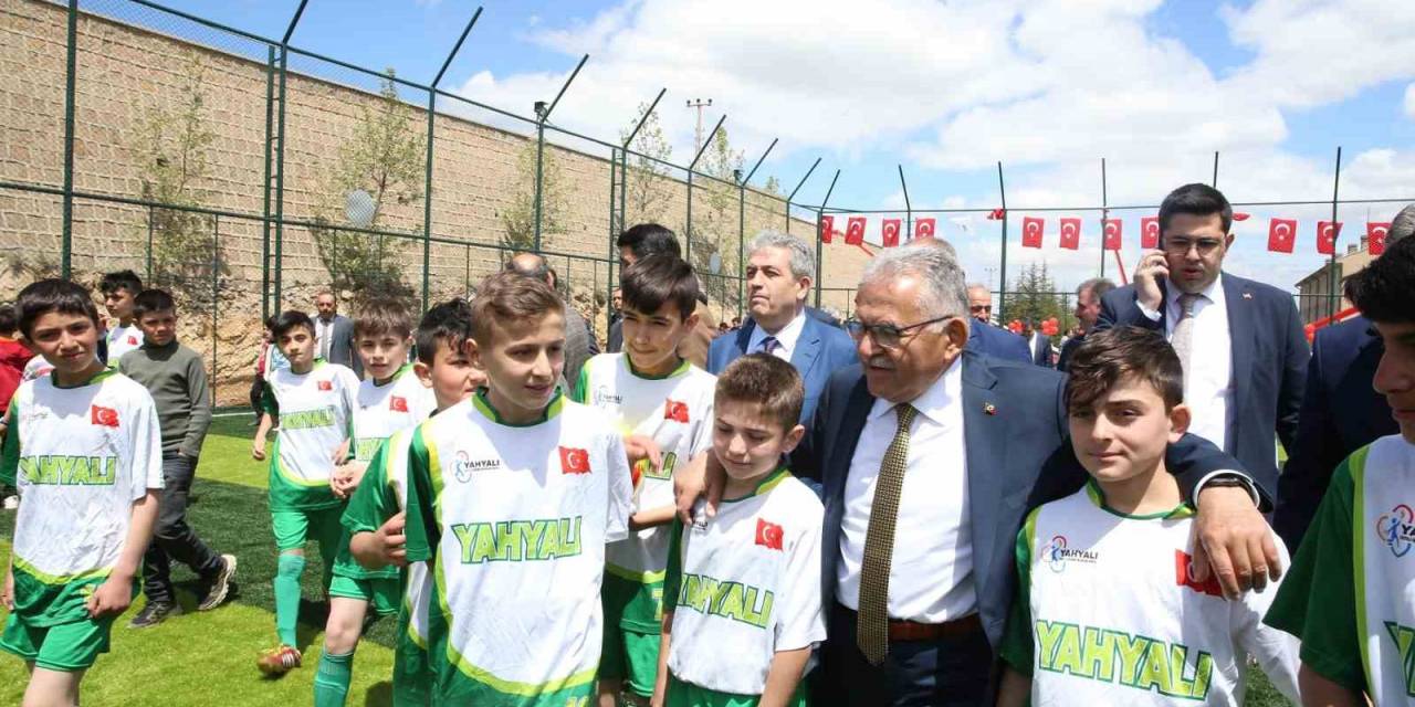 Kırsaldaki Çocuklara 28 Milyon Tl’lik Yatırım