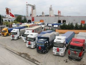Düzce’den Doğu İllerine 100 Tır’lık Kardeşlik Konvoyu