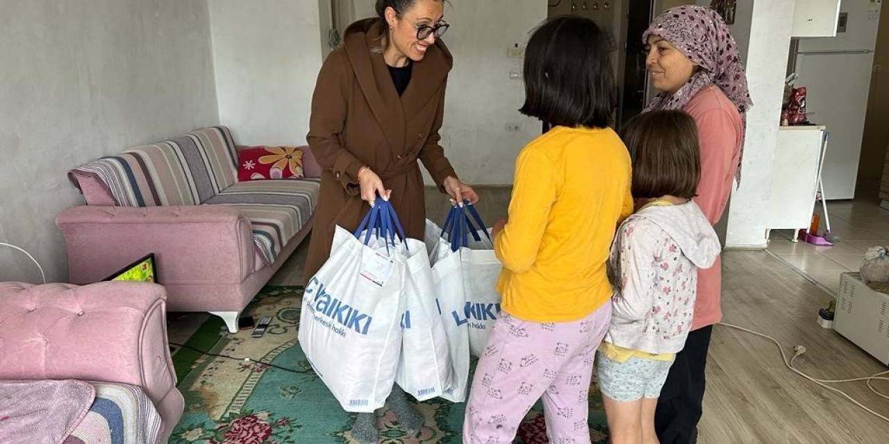 Dünya Çocuk Hakları Günü’nde Anlamlı Yardım