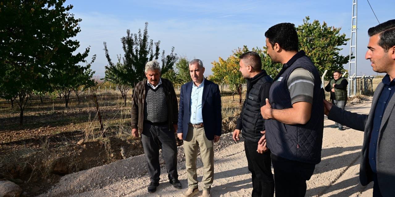 Yeşilyurt’ta Yollar Yenileniyor