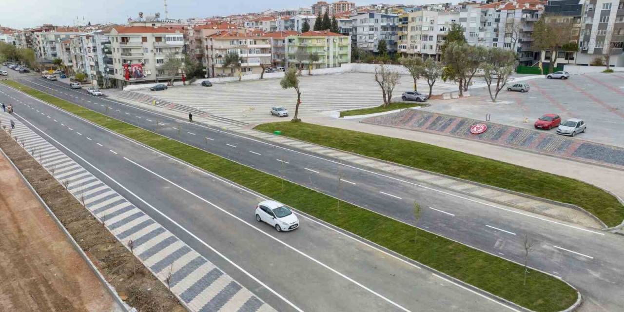 Buca’nın Sokaklarında Yoğun Mesai