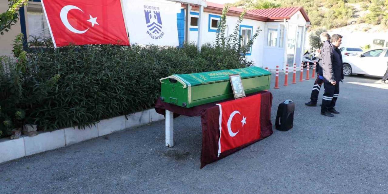 Üç Hafta Süren Yaşam Savaşını Kaybetti