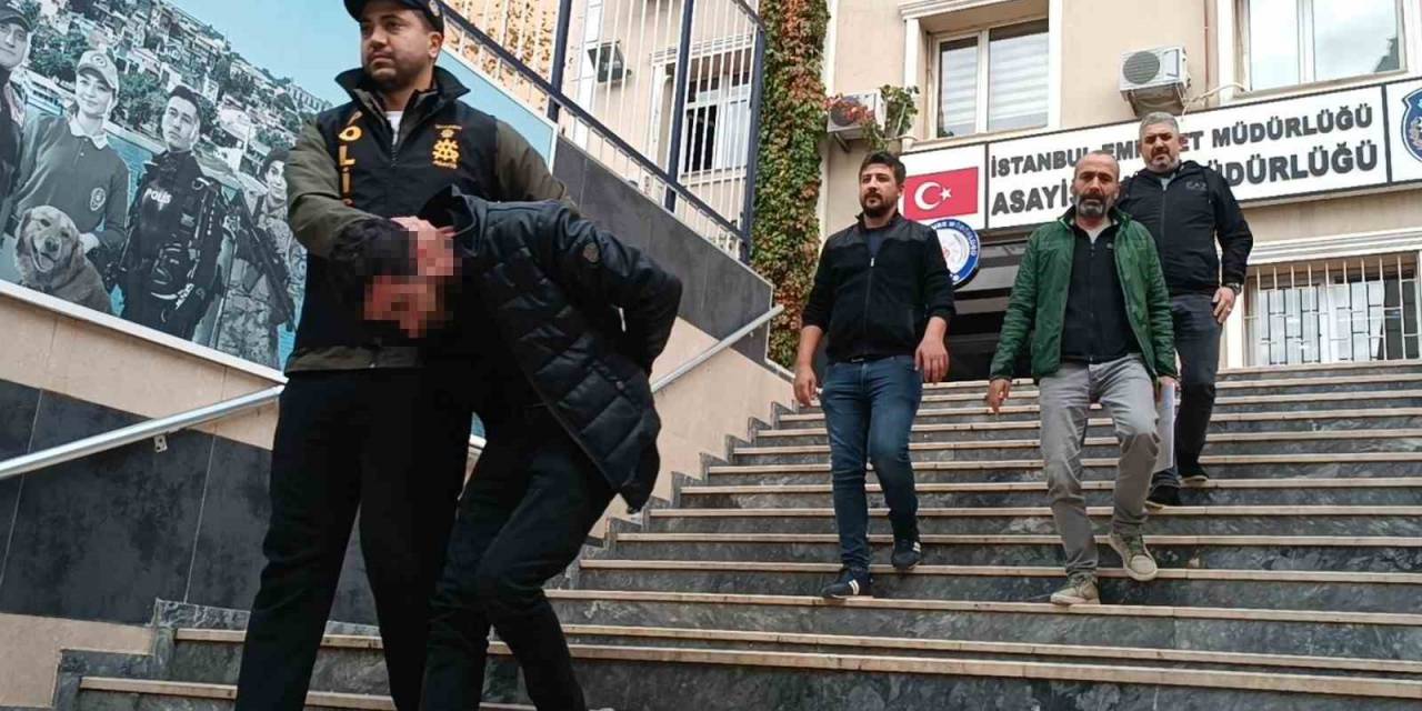 Fatih’te Atm Önünde Pos Makinesiyle 2 Milyon Liralık Vurgun