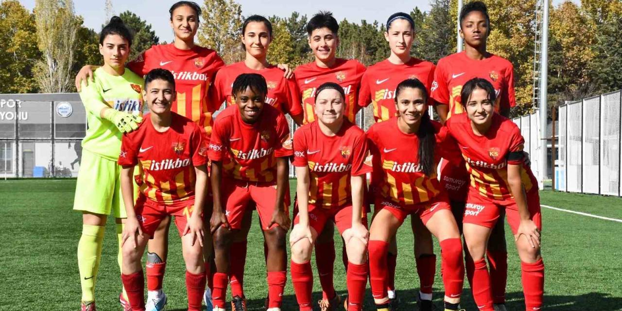 Kayseri Kadın Fk, 3 Puanla Döndü