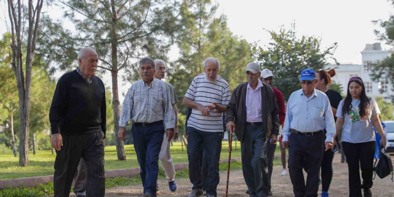 "Emekli Evi" Üyelerine Yönelik ’koah’ Farkındalık Etkinliği Düzenlendi