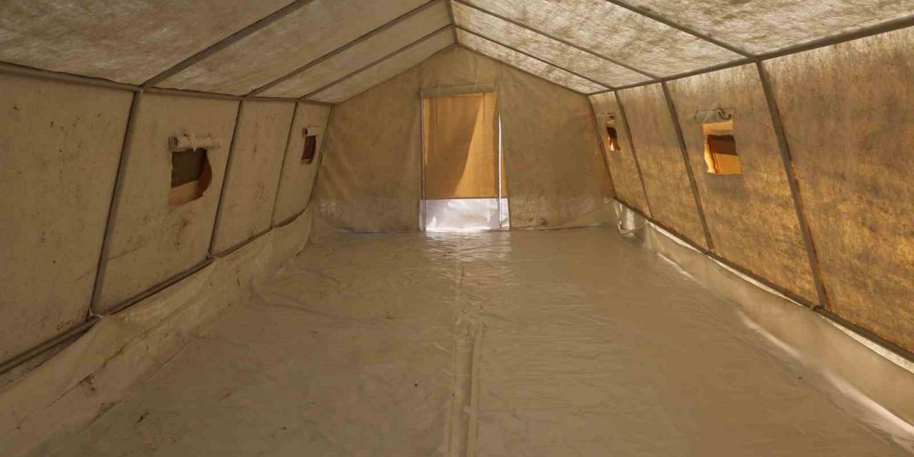 Konargöçer Ailelere Çadır Yardımı