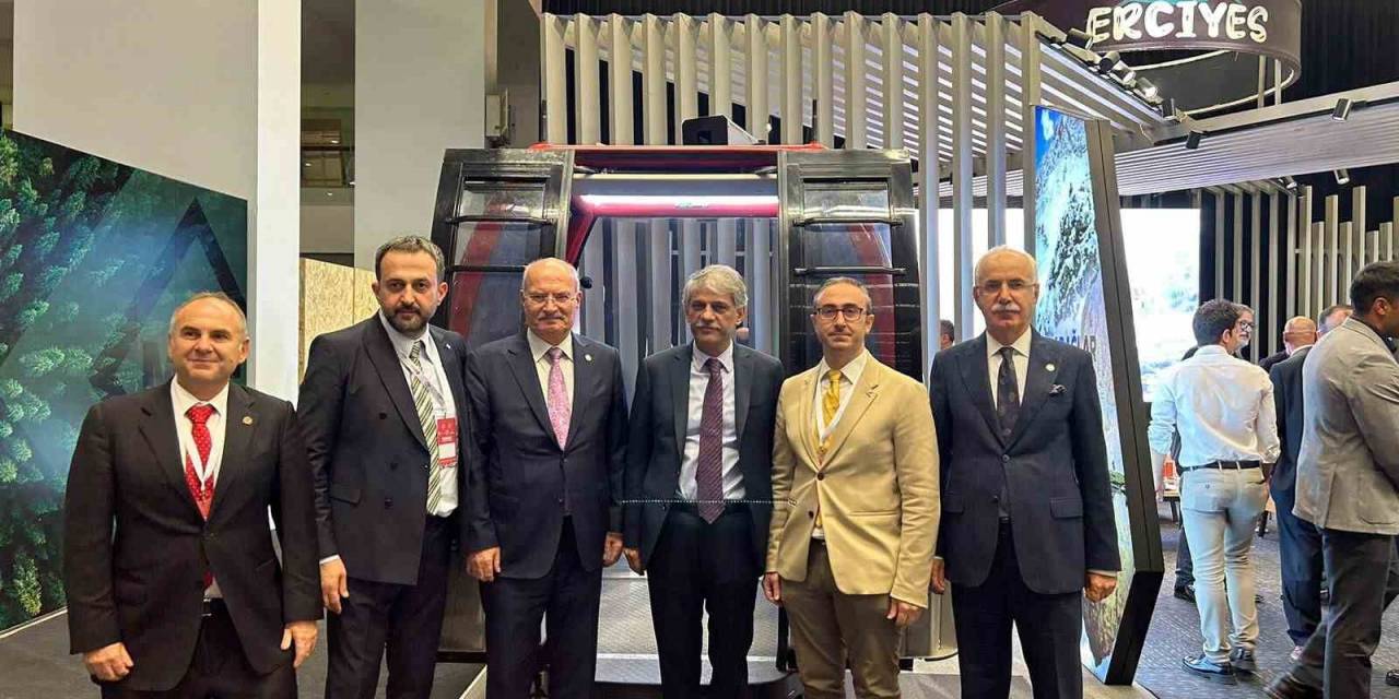 Kayseri’nin İncisi Erciyes’e Travelexpo Ankara’da Kış Turizmi Alanında En İyi Stant Tasarımı Ödülü