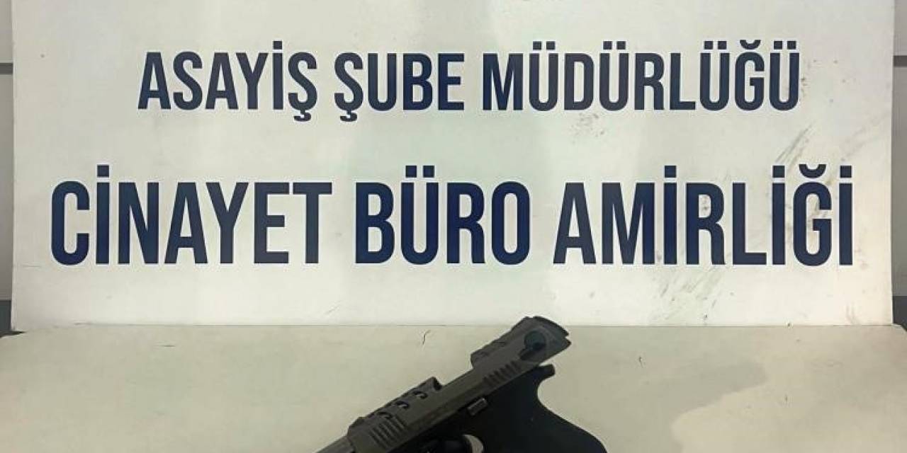 Kütahya’da İçerisinde 3 Kişinin Bulunduğu Araca Rastgele Ateş Eden Şahıs Yakalandı