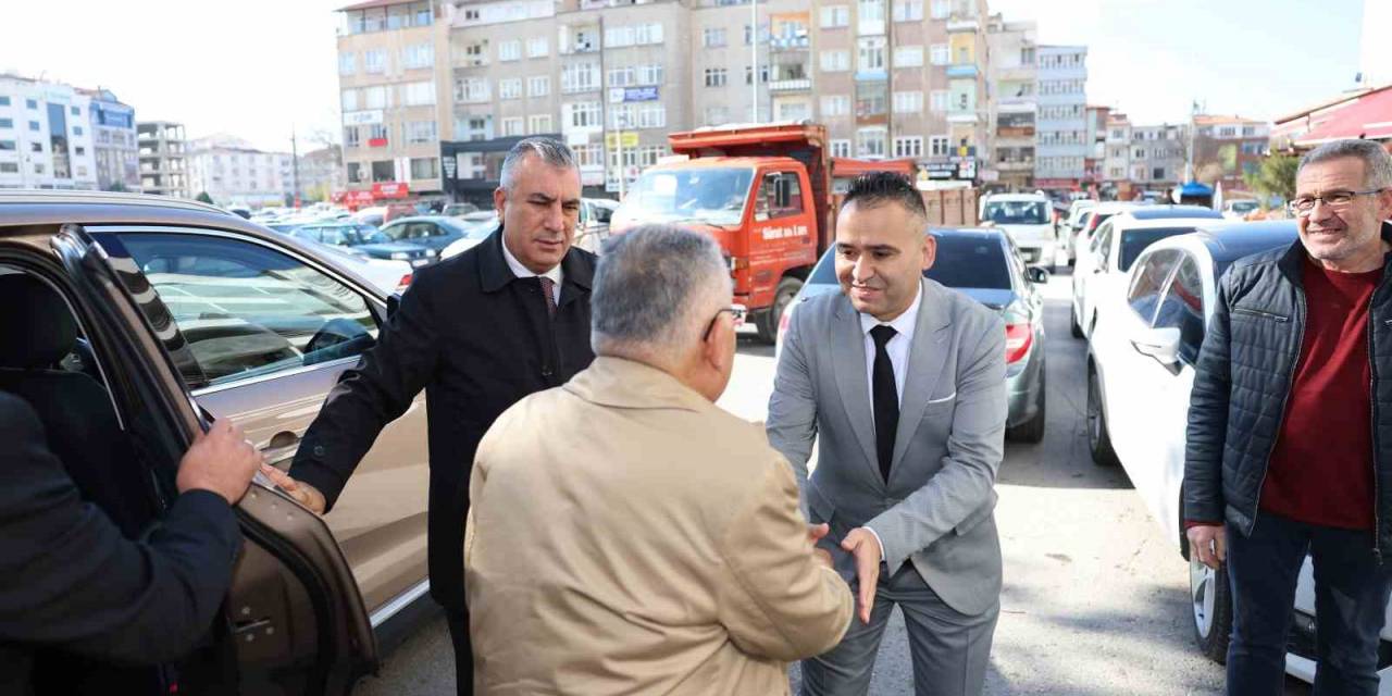 Büyükkılıç’tan Hunat Çarşısı Esnafına Ziyaret