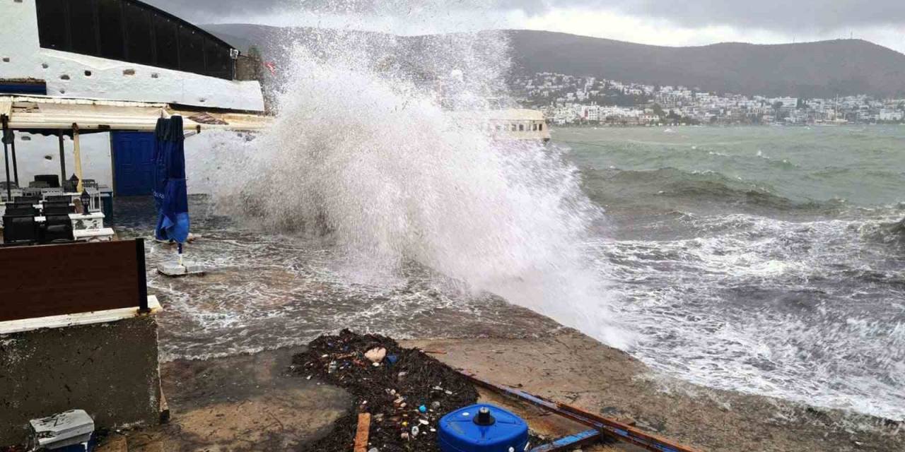 Bodrum-kaş Arası Denizlerde Fırtına Uyarısı