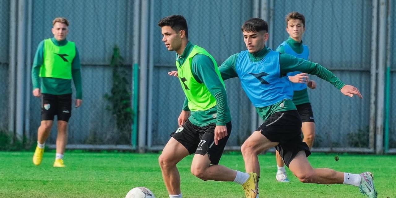 Bursaspor’da 1461 Trabzon Fk Maçı Hazırlıkları Devam Ediyor