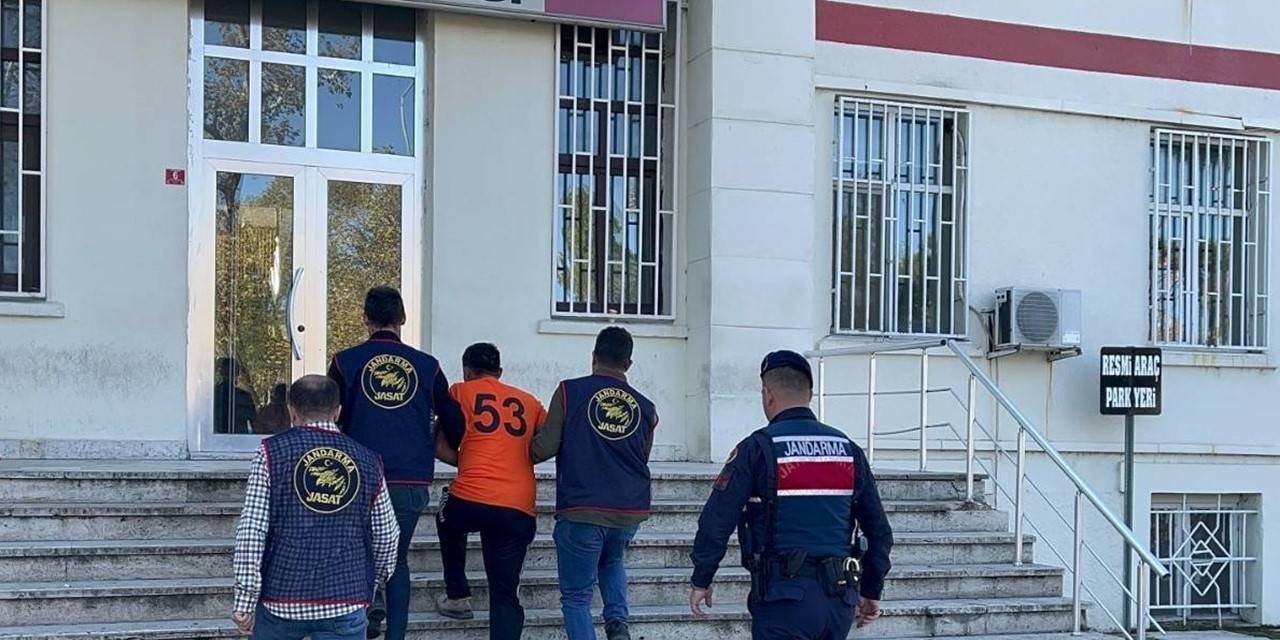 Uzunköprü’de Hakkında Kesinleşmiş Hapis Cezası Bulunan 1 Kişi Yakalandı