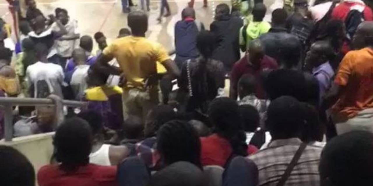 Kongo’da Stadyumda Askeri Personel Seçmeleri Sırasında İzdiham: 37 Ölü